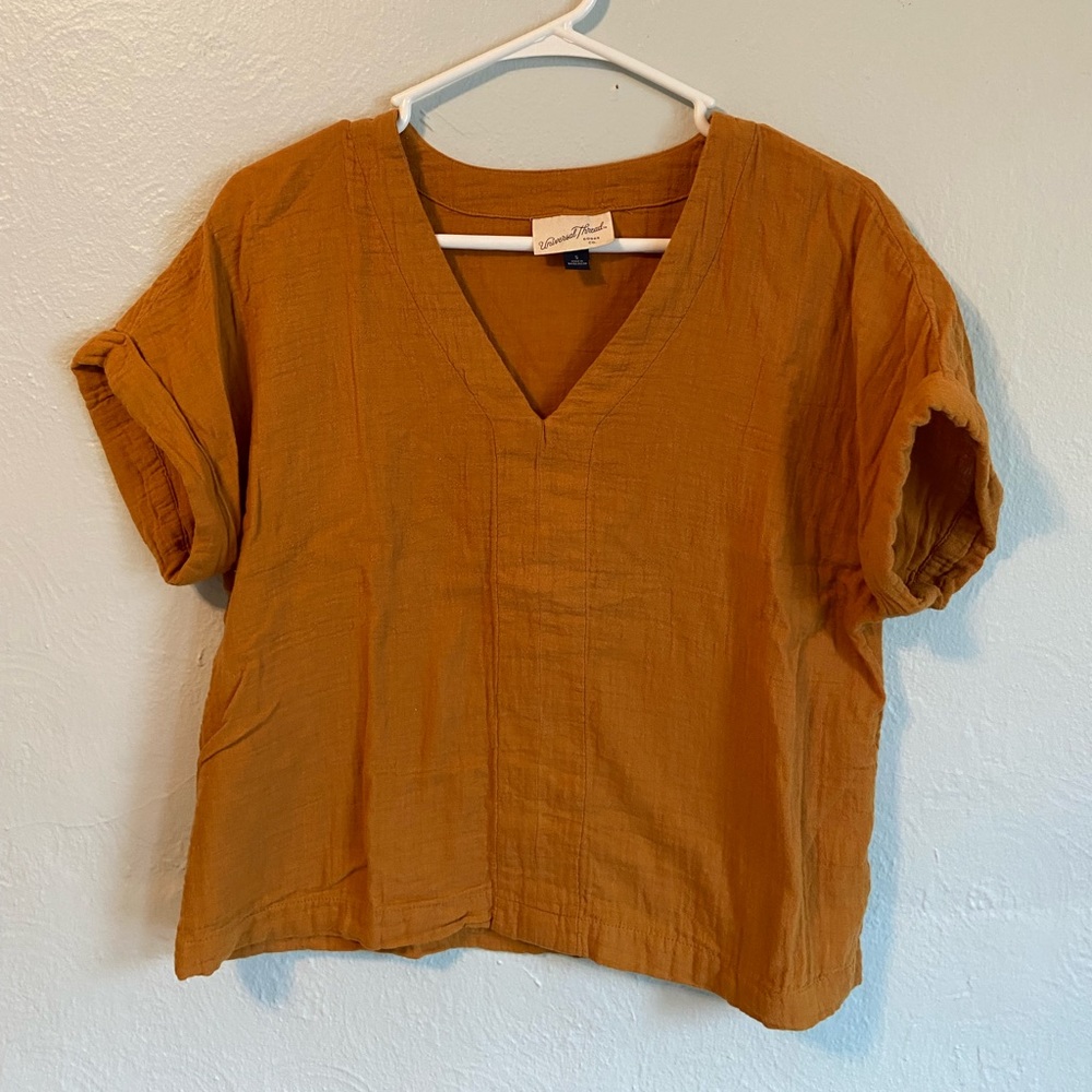 Universal Thread Tee- Sz S, Burnt Orange